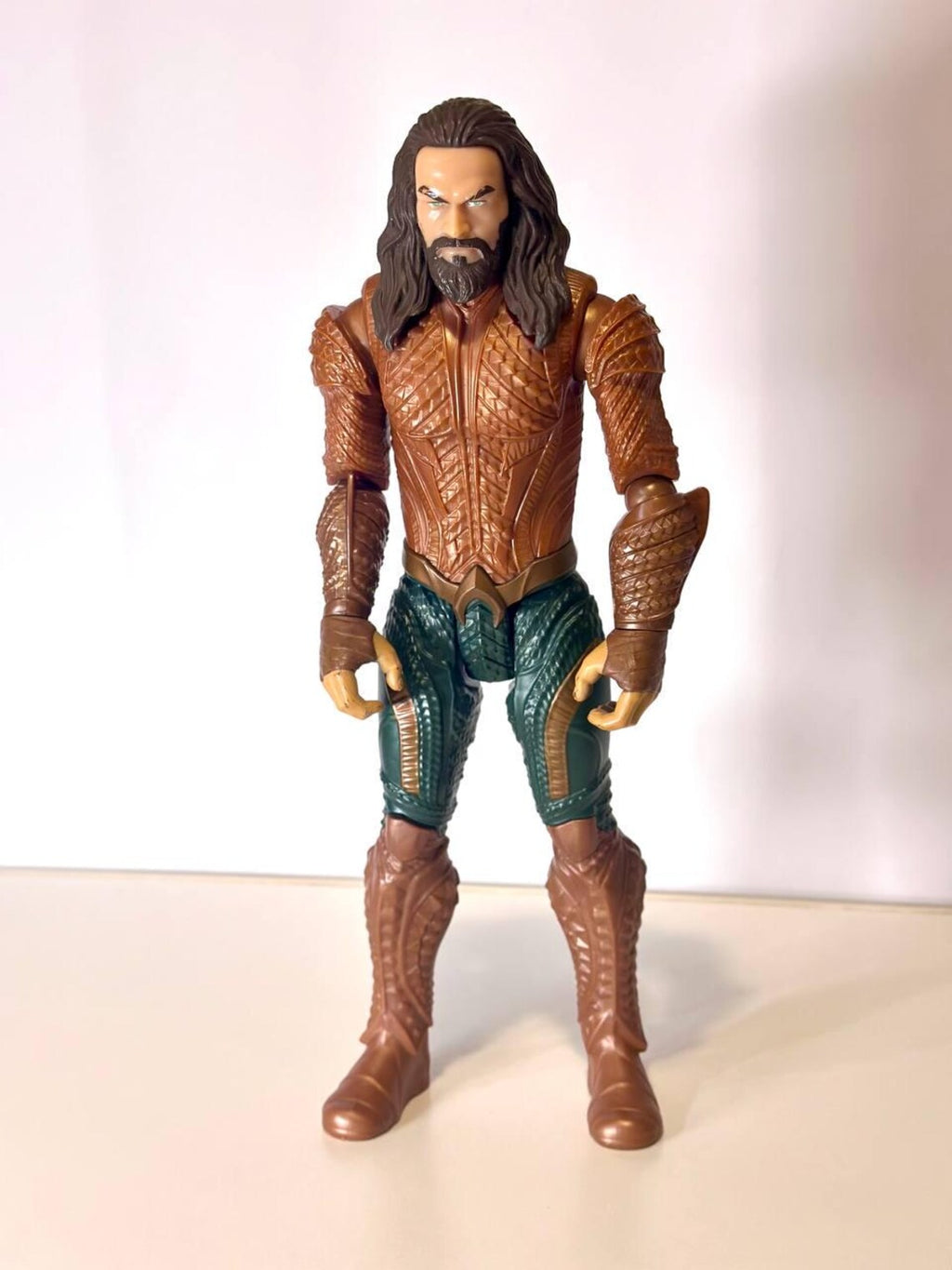 Collectible Aquaman action figure 2016 Mattel DC Comics collectible Figurine / Jason Momoa